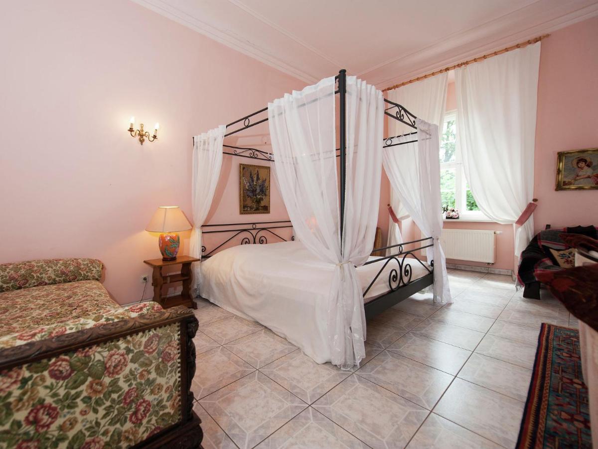 Vintage Apartment In Arzberg Triestewitz Esterno foto