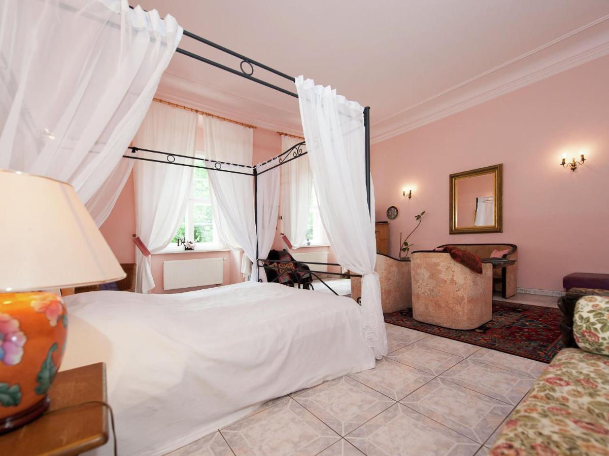 Vintage Apartment In Arzberg Triestewitz Esterno foto